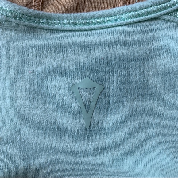 Ivviva Lululemon Blue Flowy Double-strap Tank - Picture 3 of 8